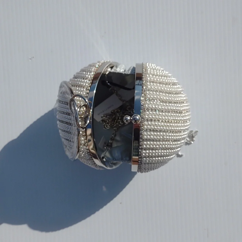 🐧UNIQUE VINTAGE Round Pearl/Rhinestones Flapper Clutch